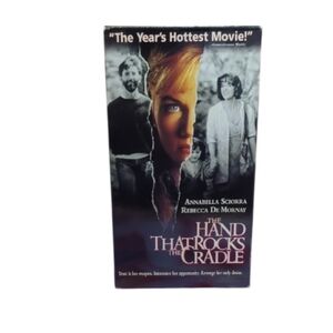 The Hand That Rocks the Cradle VHS Tape (1992) – Horror/Mystery Thriller